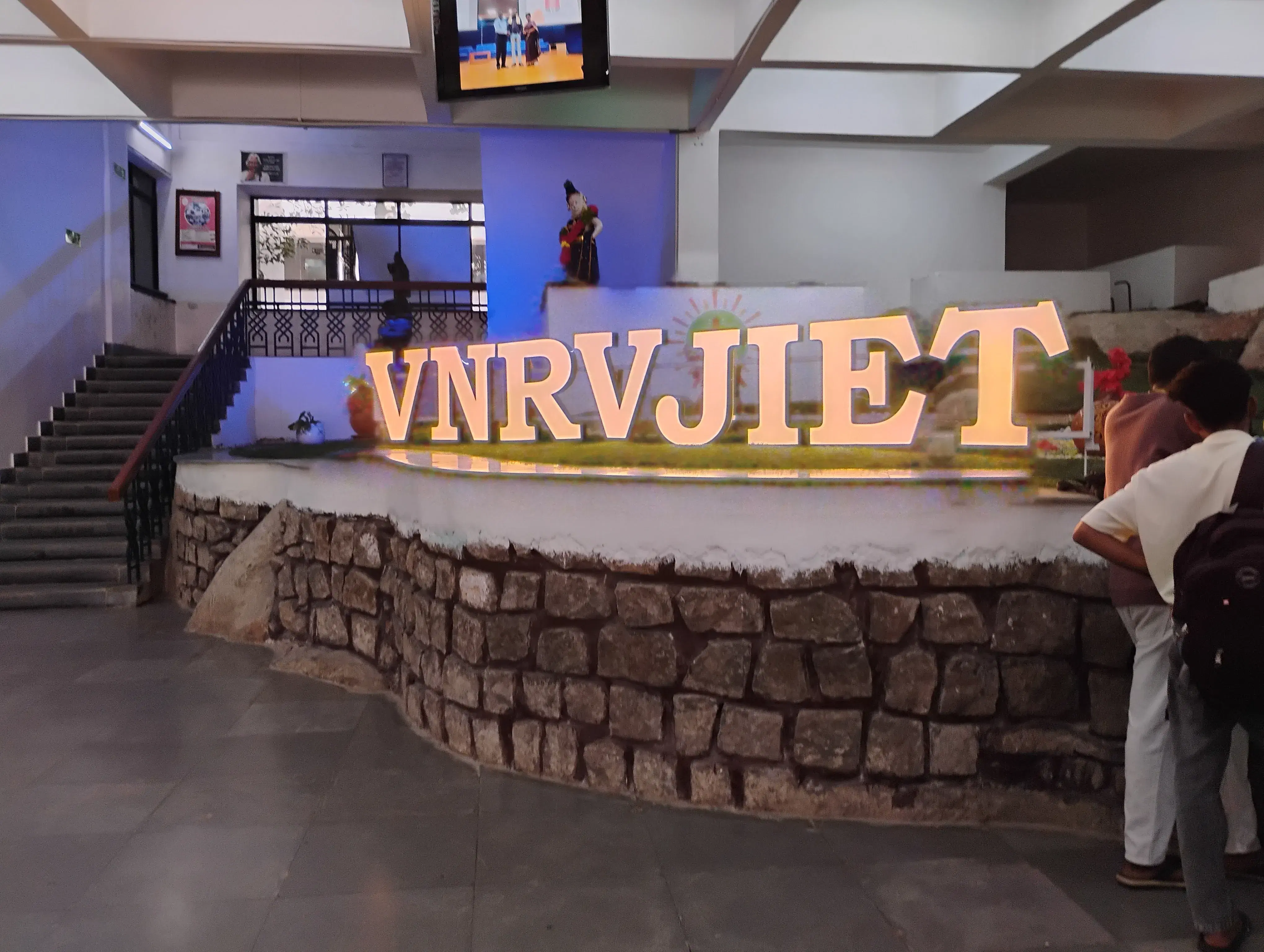 VNRVJIET Campus photo 7